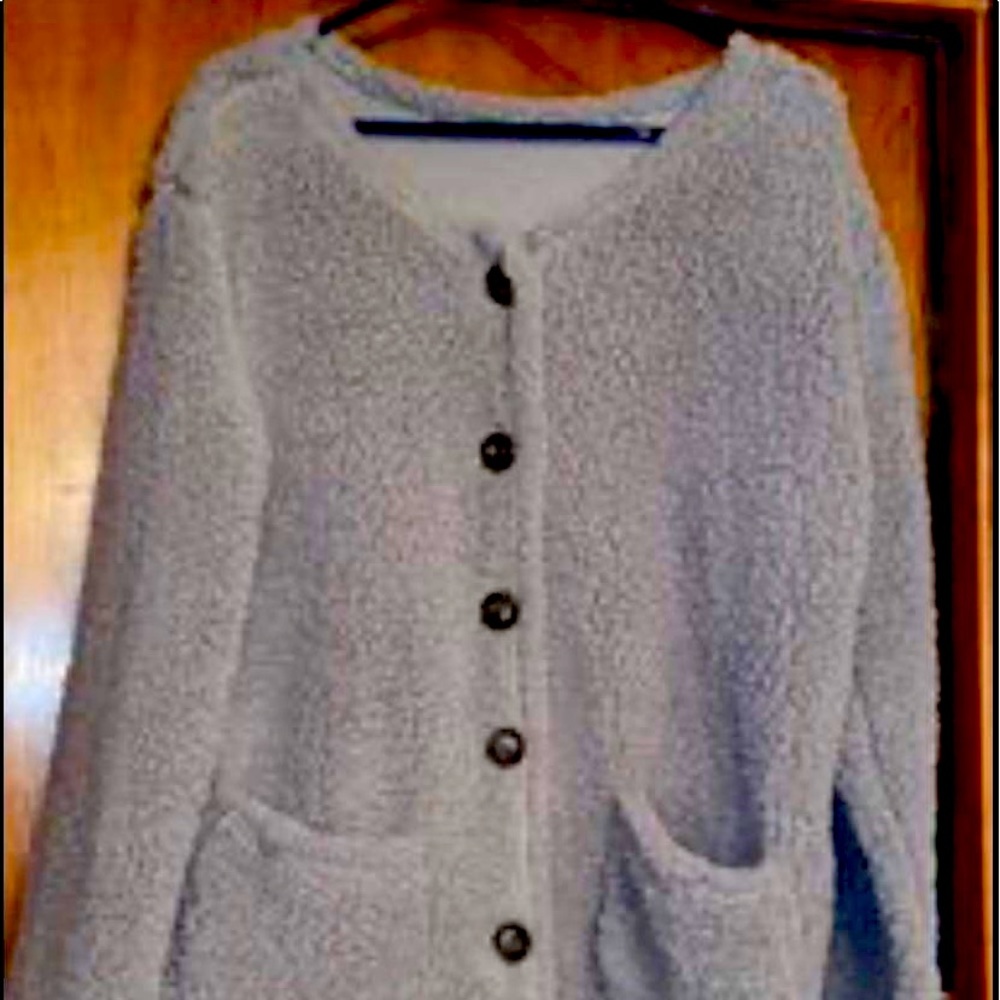 Women’s size 2X , Berber jacket new without tags , tan color